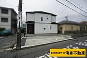 小・中学校が近くお子様の通学も安心！(2026年04月撮影)