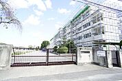 柏原小学校まで550m、柏原小学校まで550m(徒歩約7分)