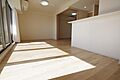 リビング/ダイ...