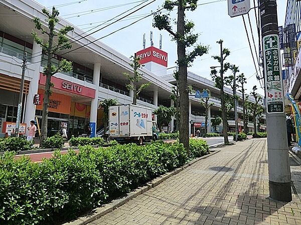 周辺を拡大表示
