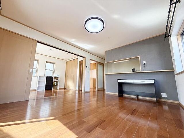 リビング/ダイニング 八王子市叶谷町