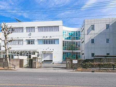 川口市立十二月田中学校まで450m