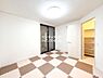 洋室：どんなお部屋にもコーディネートできるシンプルな設計の洋室。※AI加工で家財道具を消しています