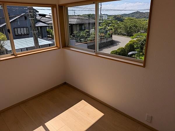 洋室を拡大表示