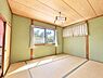和室：AI画像加工により室内の荷物を削除しています。