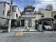 前面道路は公道です！