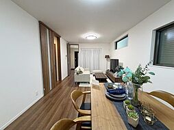 リビング/ダイニングの画像