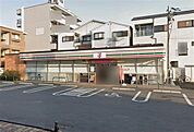 セブンイレブン大阪湯里6丁目店まで552m