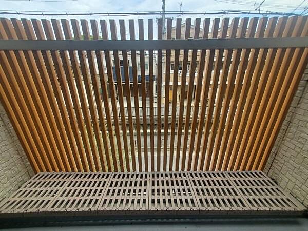 バルコニーを拡大表示