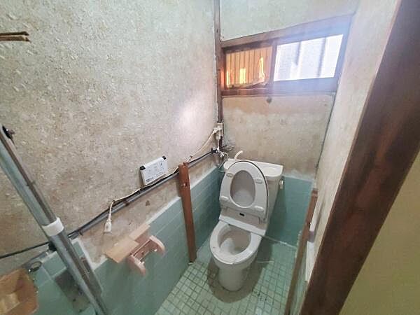 トイレを拡大表示