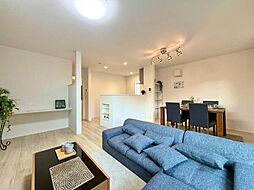 リビング/ダイニングの画像