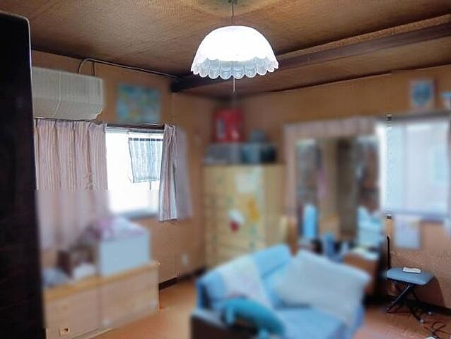 室内 京都市山科区北花山寺内町