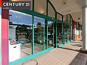 パントリー住道駅店まで690m