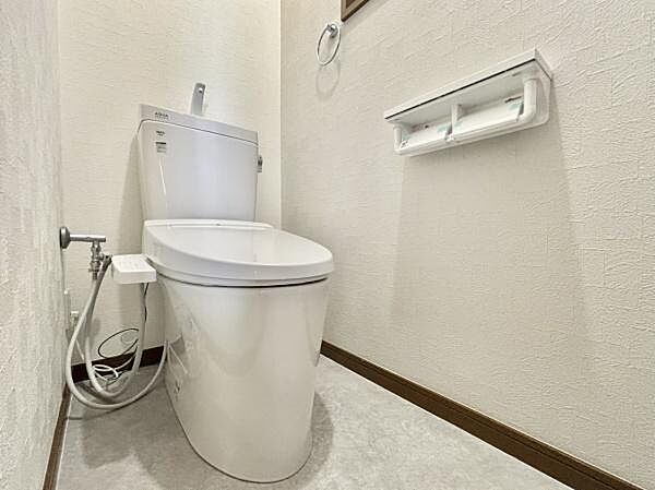 トイレを拡大表示