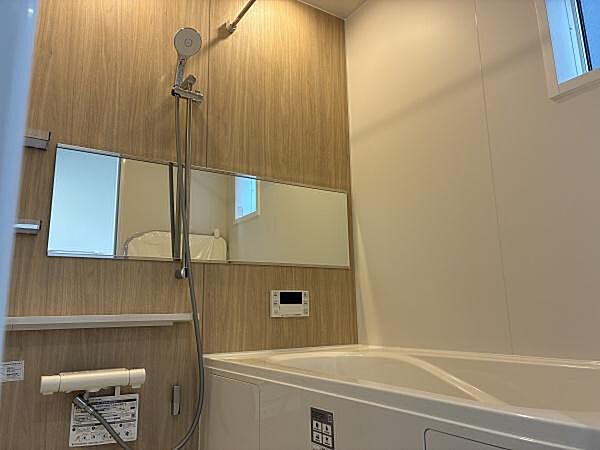 浴室を拡大表示