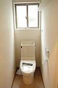 グローバル不動産販売施工例【同仕様写真】建物金額2000万円。建物面積延85.04平米。