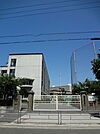 大阪市立港中学校まで844m