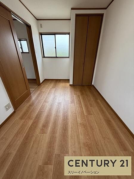 洋室を拡大表示