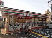 セブンイレブン藤井寺岡2丁目店まで435m