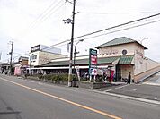 サンプラザ誉田店まで709m