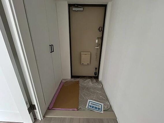 【玄関】シュー...