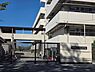 周辺：吹田市立千里丘中学校まで596m