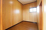 ウォークインクローゼットの様子