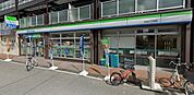 ファミリーマート伝法六丁目店まで320m