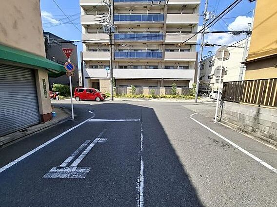 前面道路です。