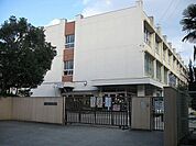 枚方市立招提中学校まで1109m