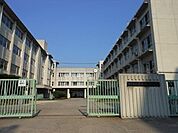 枚方市立長尾西中学校まで699m