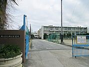 枚方市立枚方中学校まで555m
