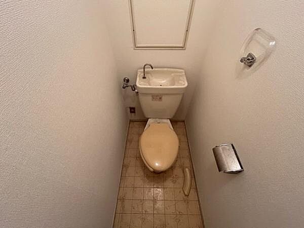 トイレを拡大表示