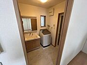 ※AI加工によって室内の一部動産物は撤去しています。