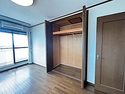 寝室の画像