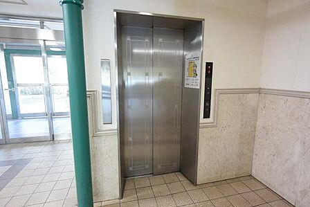 【 設備 】嬉しいエレベーター完備
