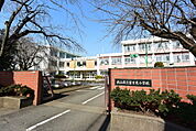 狭山市立富士見小学校まで943m