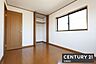 子供部屋：【　子供部屋　/　6帖　】お好きな家具を自由にレイアウトできる広さの洋室お子様にもちょうどいいサイズのお部屋です！