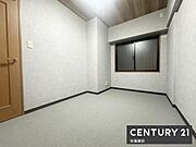 【　子供部屋　/　5帖　】お好きな家具を自由にレイアウトできる広さのサービスルームお子様にもちょうどいいサイズのお部屋です！