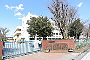 狭山市立広瀬小学校まで344m