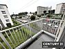 バルコニー：【　バルコニー　/　Balcony　】陽当良好な南東向きバルコニー！