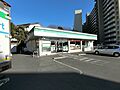 ファミリーマー...