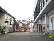 熊取町立東小学校まで1672m