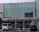 セブンイレブン貝塚二色浜南店まで850m