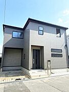 現地外観写真　日当たり良好な立地