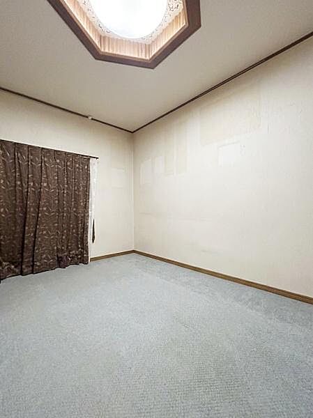 洋室を拡大表示