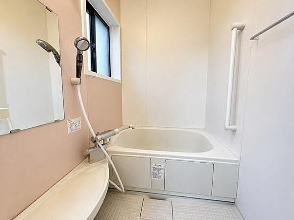浴室を拡大表示