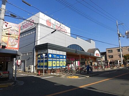 近商ストア東湊店まで600m