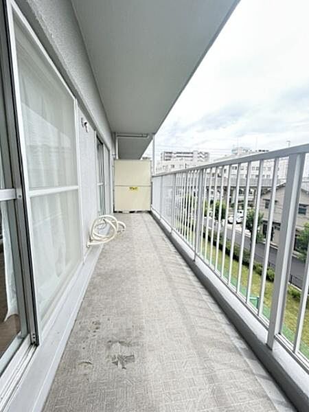 バルコニーを拡大表示