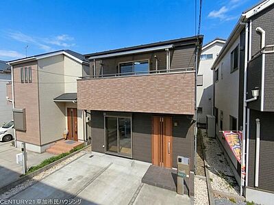 外観:新規リフォーム済み。全室南東向きで陽当りの良い快適な住空間です。 外観:新規リフォーム済み。全室南東向きで陽当りの良い快適な住空間です。